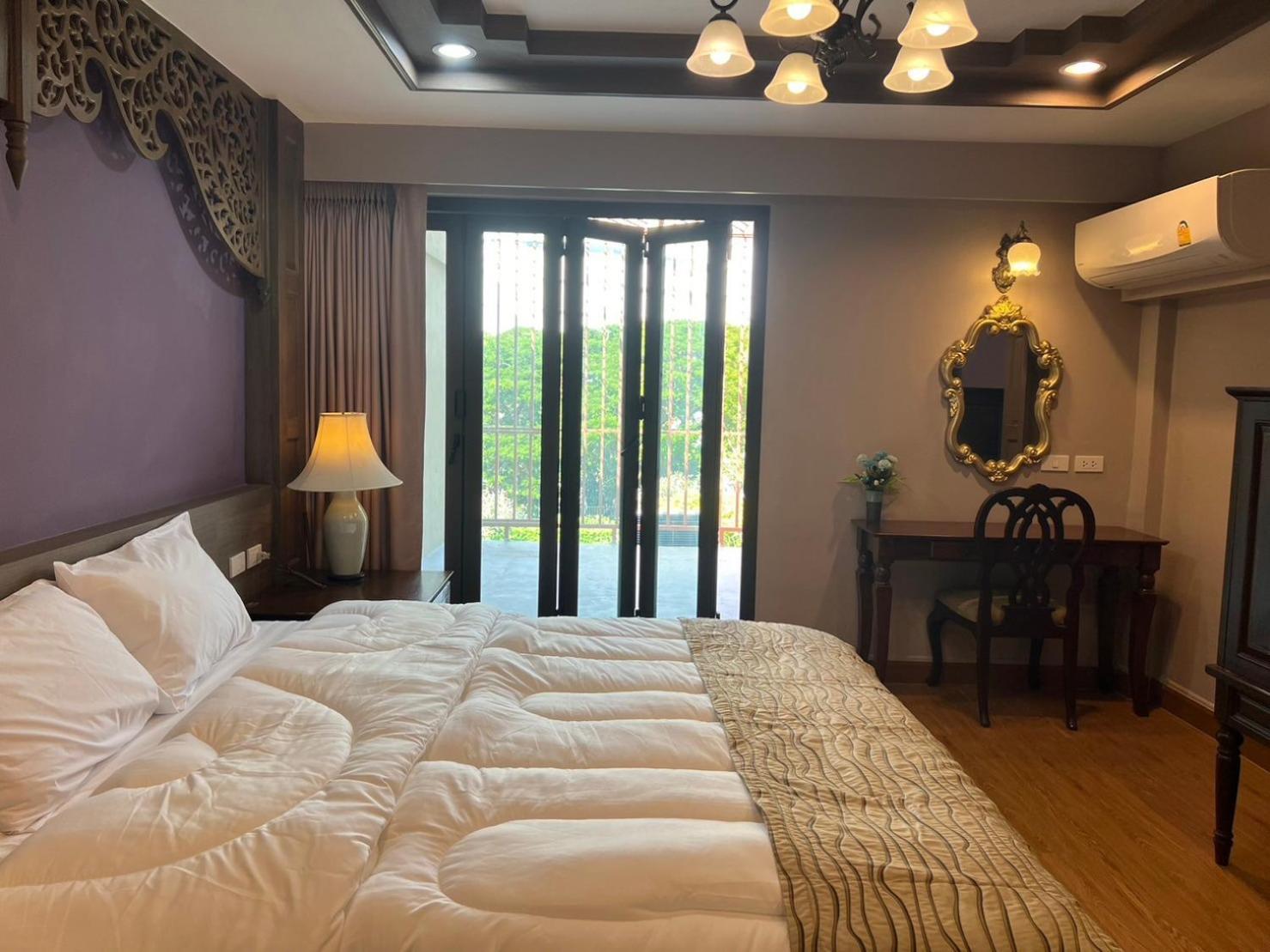 Quinstel Hostel กรุงเทพมหานคร ภายนอก รูปภาพ