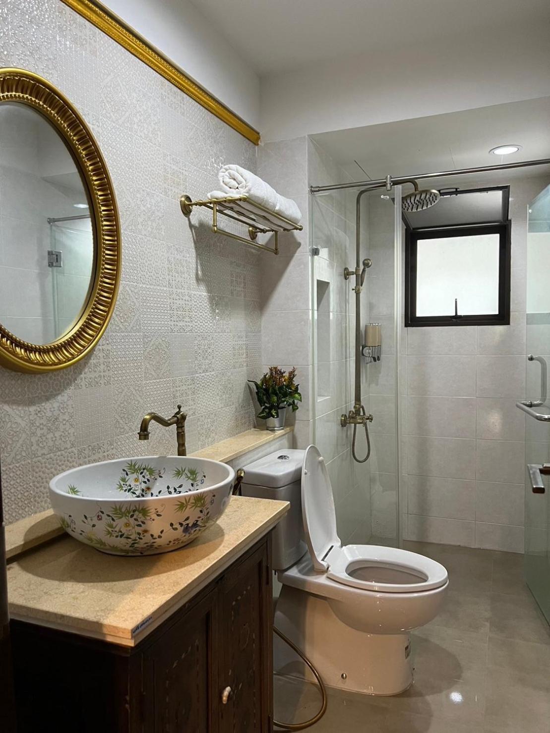 Quinstel Hostel กรุงเทพมหานคร ภายนอก รูปภาพ